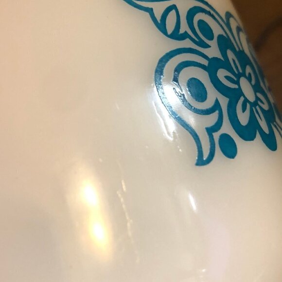 Fire King Milk Glass Bowl - rare teal retro design - Picture 6 of 6